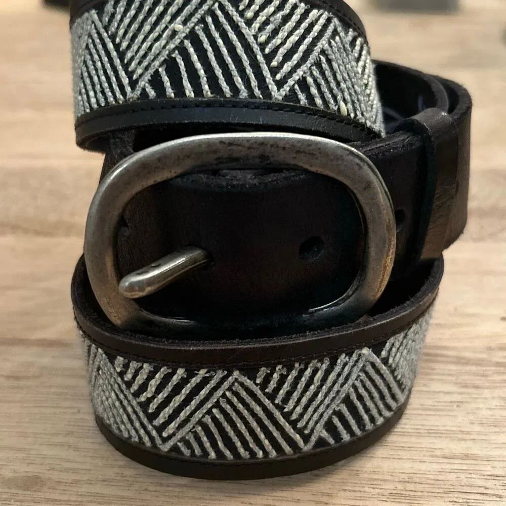 Lucky Brand rustic leather bohemian style black belt size M